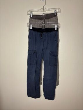 Old Navy boys bundle of two pairs of pull on cargo pants L 10-12
